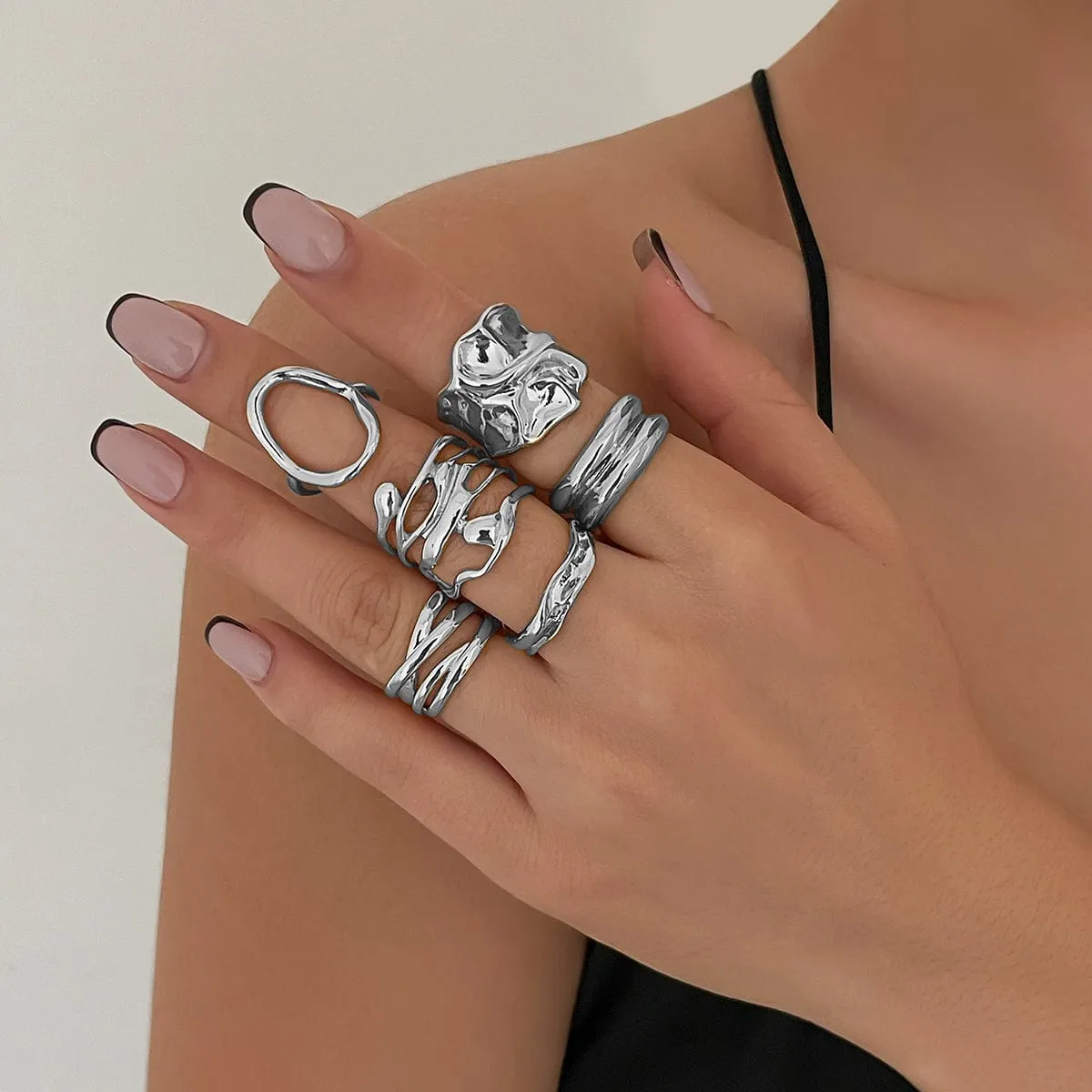 6 Pcs Geometric Pleated Hollow Pattern Stackable Ring Set