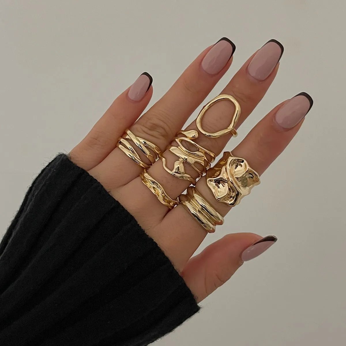 6 Pcs Geometric Pleated Hollow Pattern Stackable Ring Set