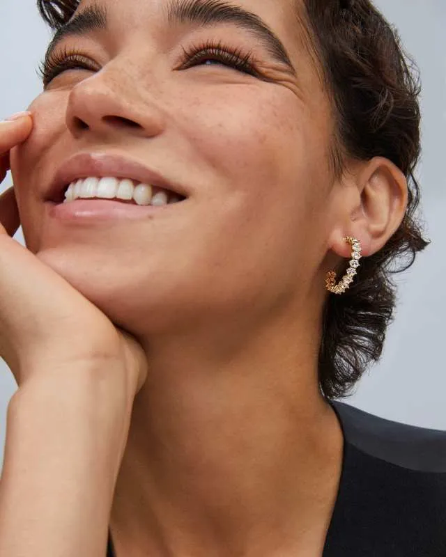 CAILIN CRYSTAL HOOP EARRINGS