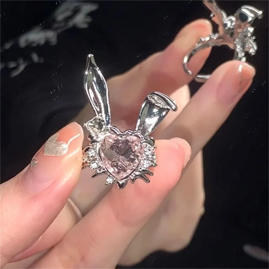 Chic CZ Inlaid Crystal Bunny Heart Ring