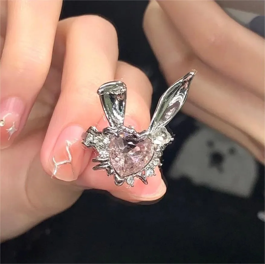 Chic CZ Inlaid Crystal Bunny Heart Ring