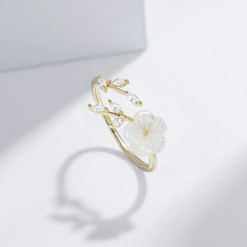 Chic CZ Inlaid Natural Pearl Shell Flower Ring