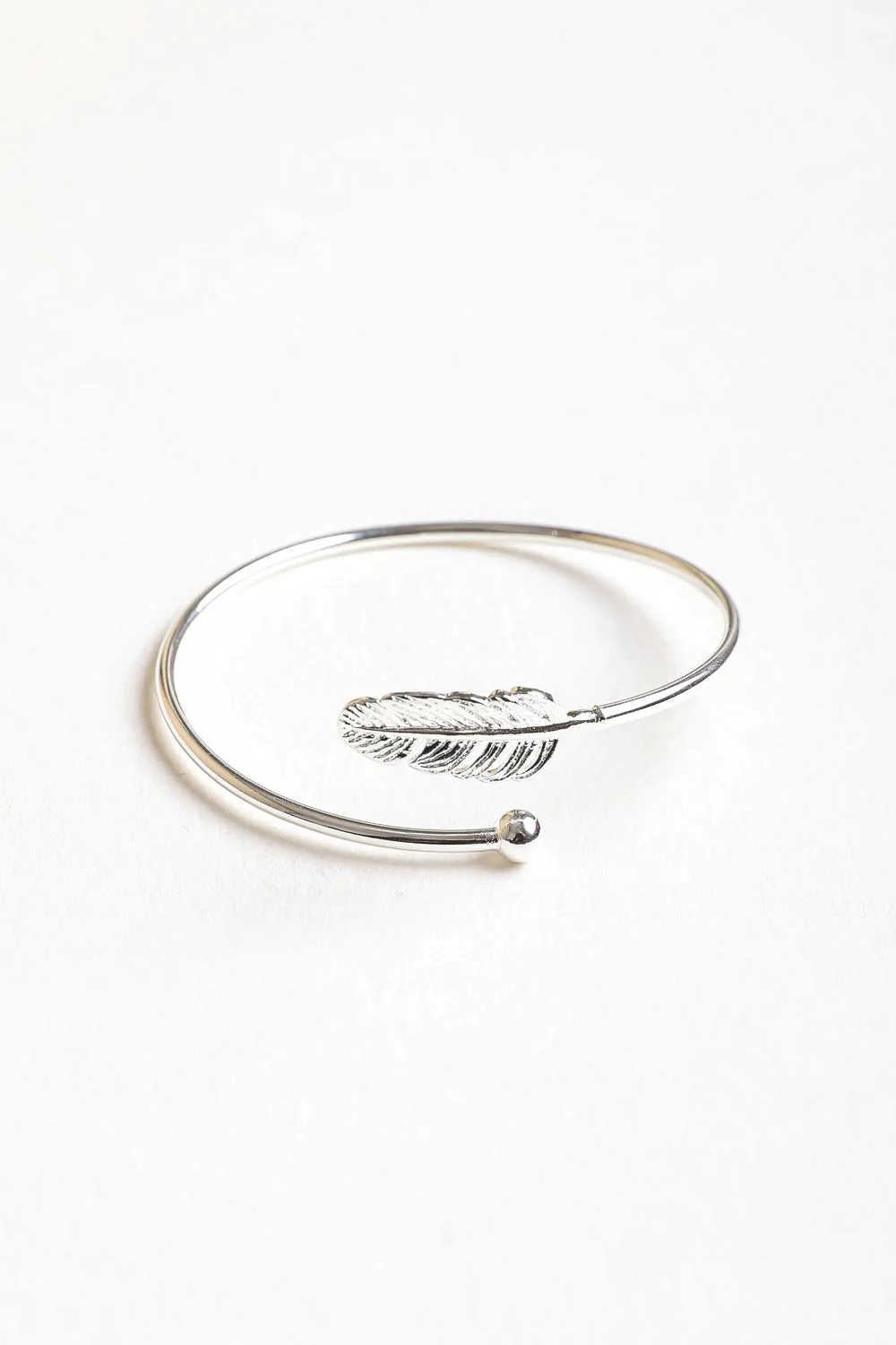 Chic Silver Feather Cuff