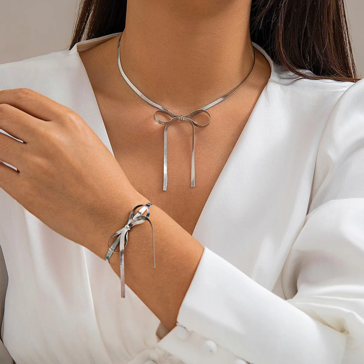 Elegant Bowknot Pendant Snake Chain Necklace Bracelet Set