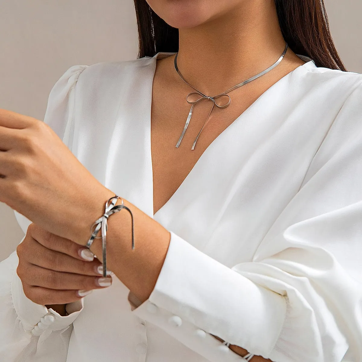Elegant Bowknot Pendant Snake Chain Necklace Bracelet Set