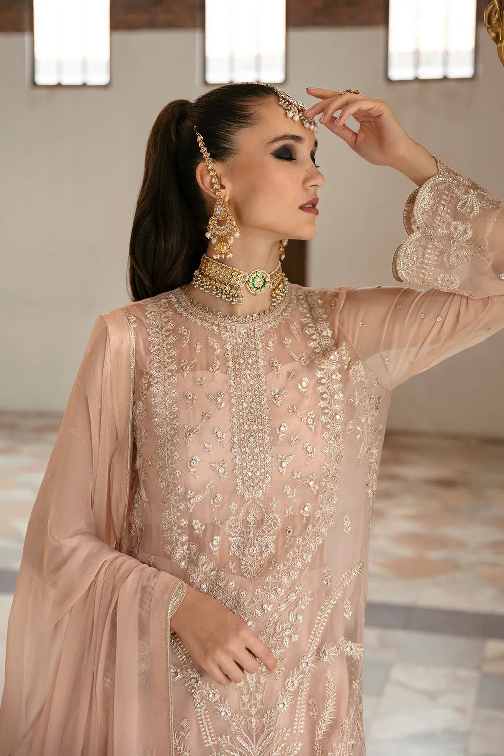 Elegant Rose Pink Embroidered Pakistani Party Wear Kameez Trousers