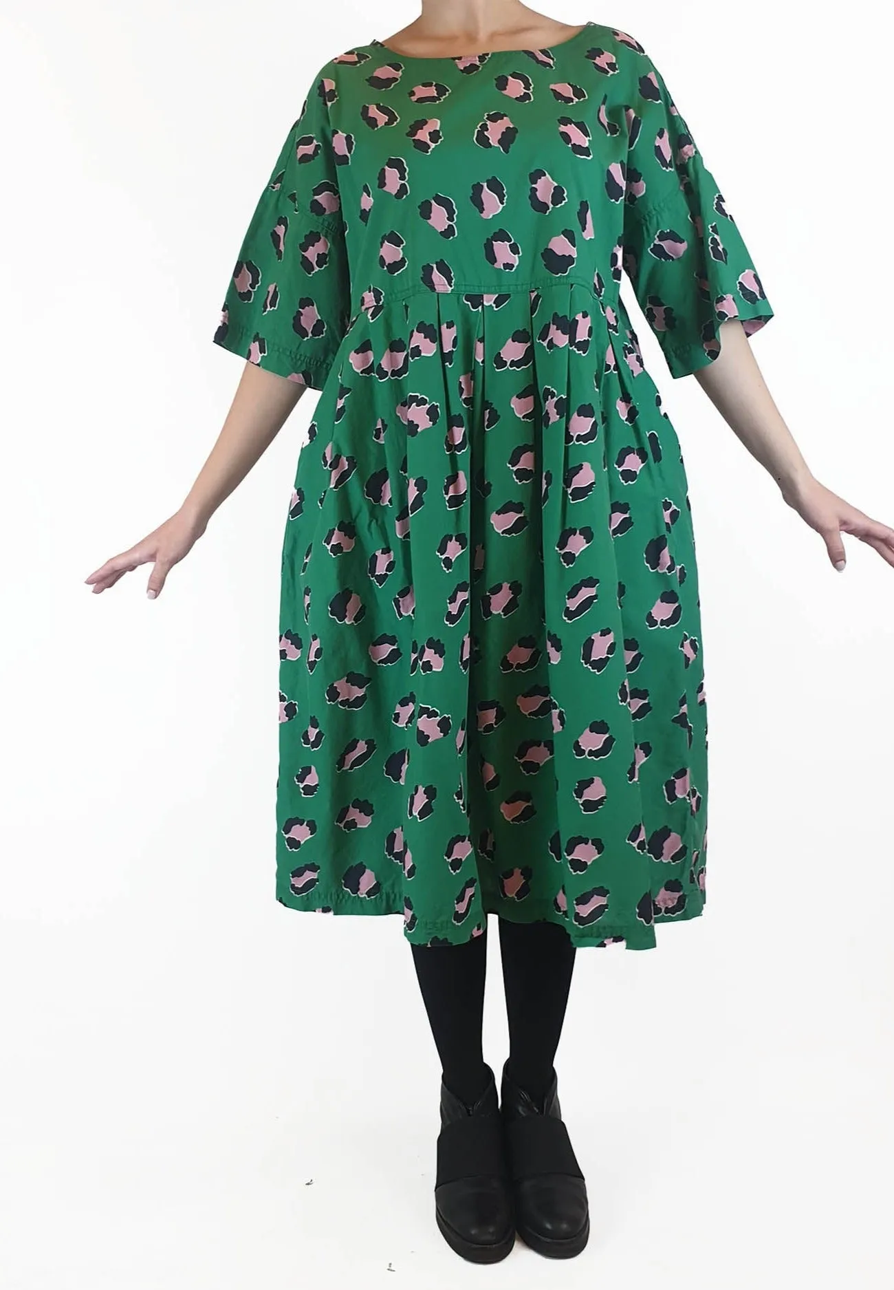 Gorman green animal print half sleeve dress size 10