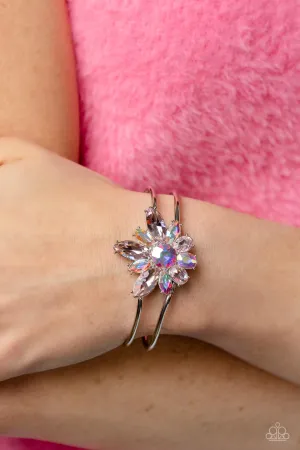 Paparazzi Chic Corsage Bracelet Multi (Iridescent)