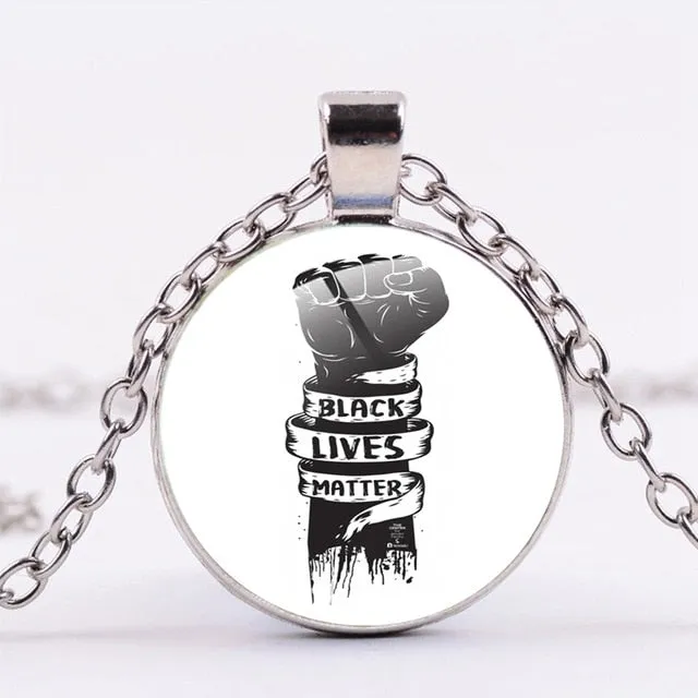 SIAN I CAN'T BREATHE George Floyd Pendant Necklace American Protest Black Lives Matter Long Chain Necklace Glass Dome Men Women