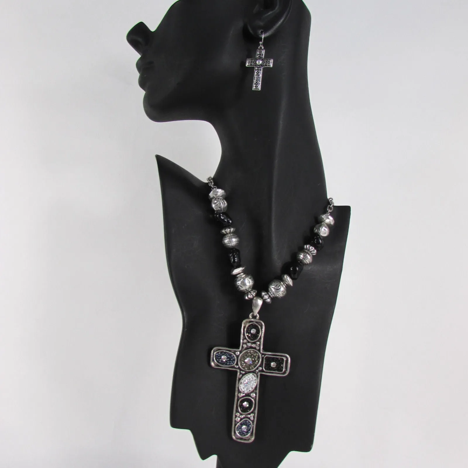Silver Metal Chain Big Large Black Or Red Cross Necklace Earrings Set