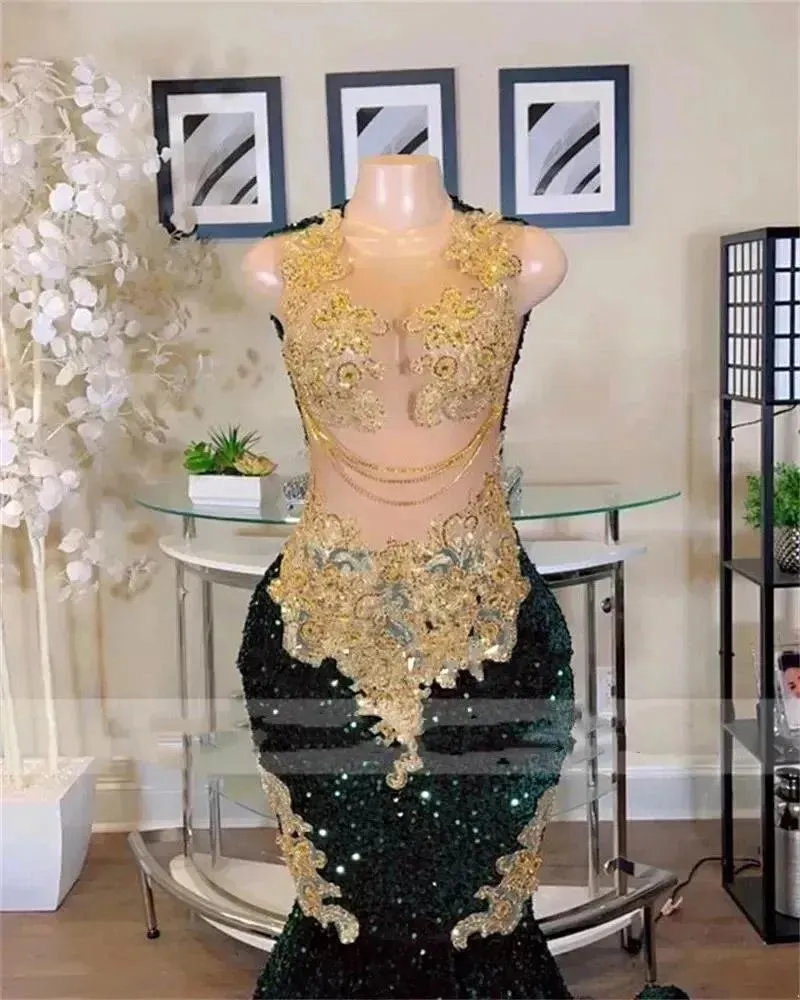 Sparkly Dark Green Mermaid Prom Dresses  For Black Girls Golden Lace Appliques Beads Tassels Velvet Sequins Party Gown BC18147