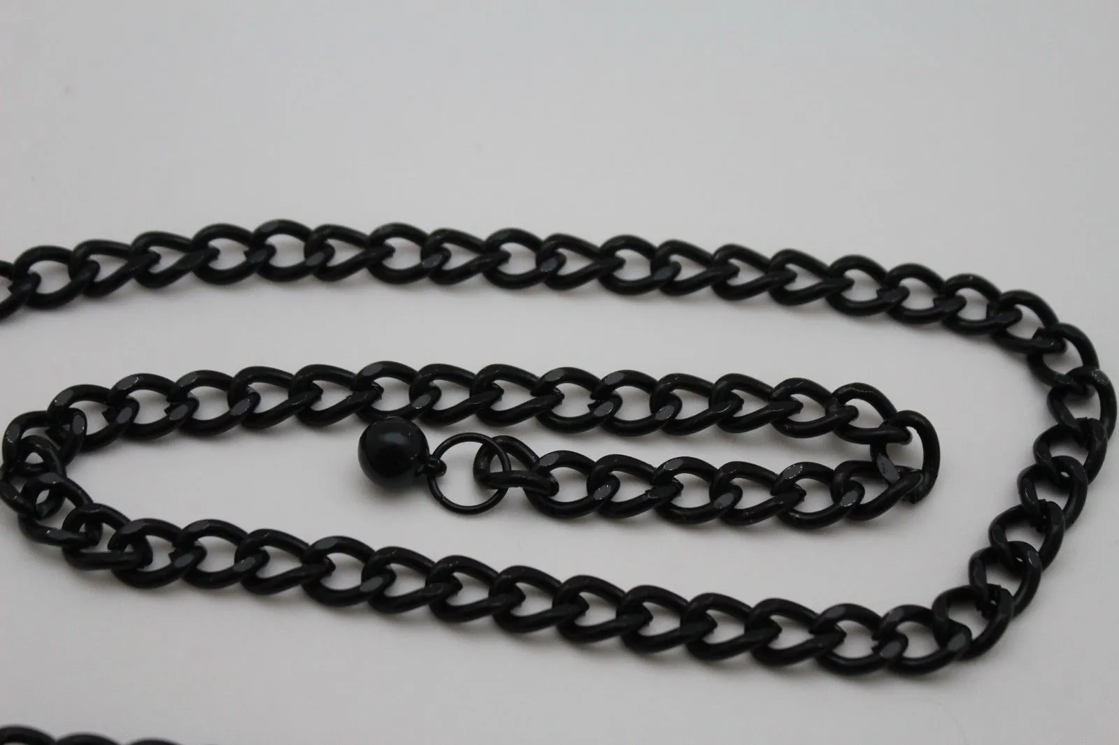 Thick Metal Chain Link Side Wave Detail Belt
