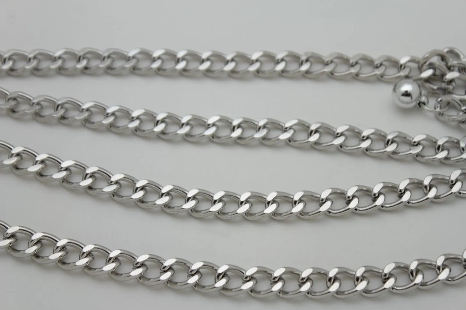 Thick Metal Chain Link Side Wave Detail Belt