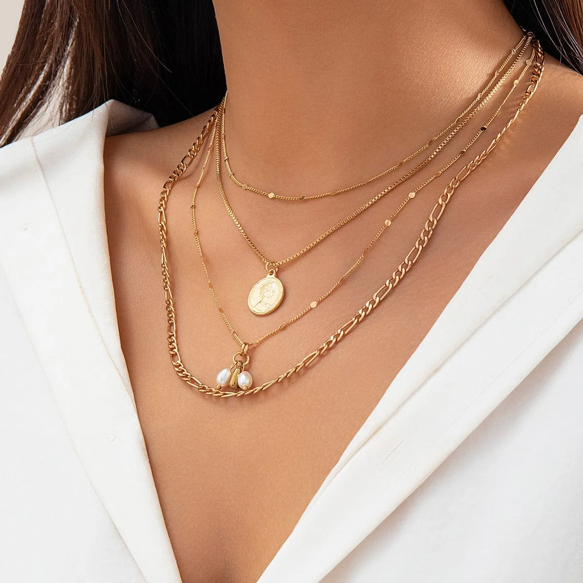 Trendy Layered Pattern Round Disk Pearl Pendant Curb Chain Necklace Set