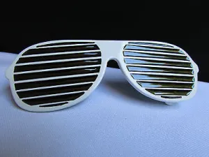 White & Black Aviator Sunglasses Metal Belt Buckle