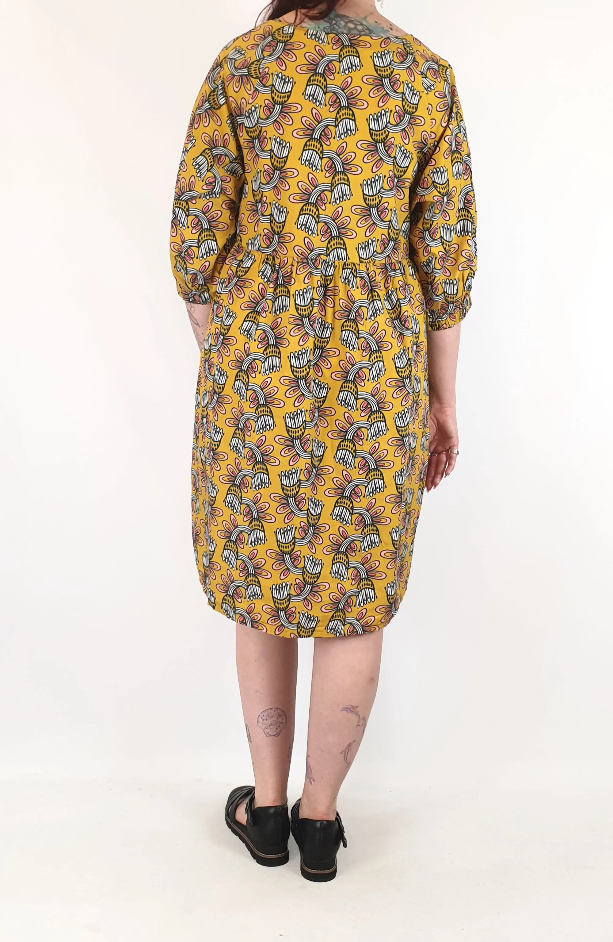 Yevu mustard print dress size M