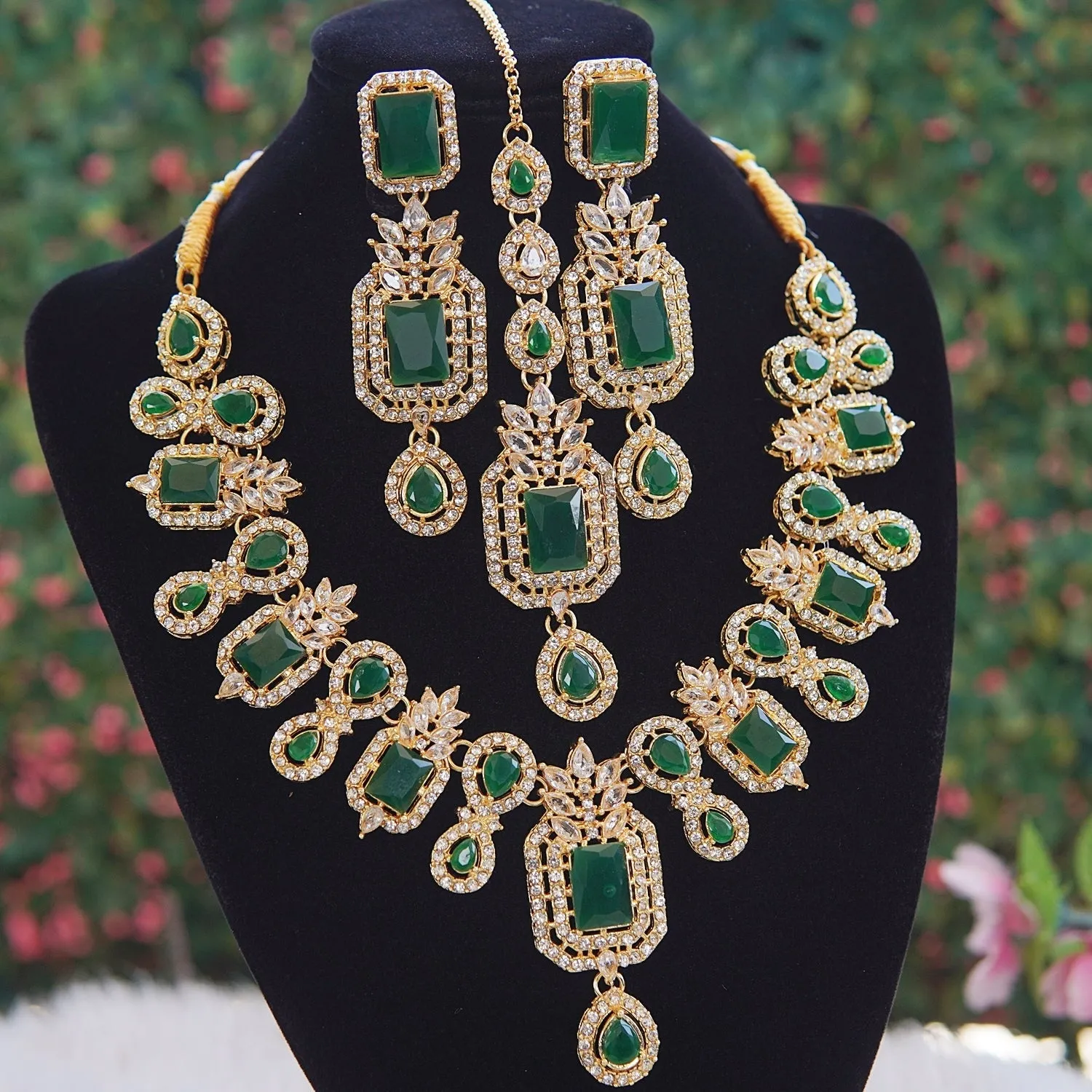 Zirconia Stunning Gemstone Necklace Set